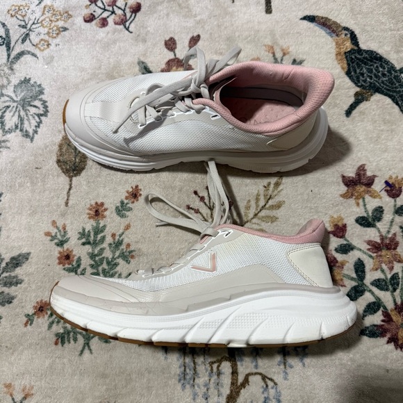 Vionic Shoes - Vionic Women's White and pink walk max lace up Pink Athletic Shoes size 7.5